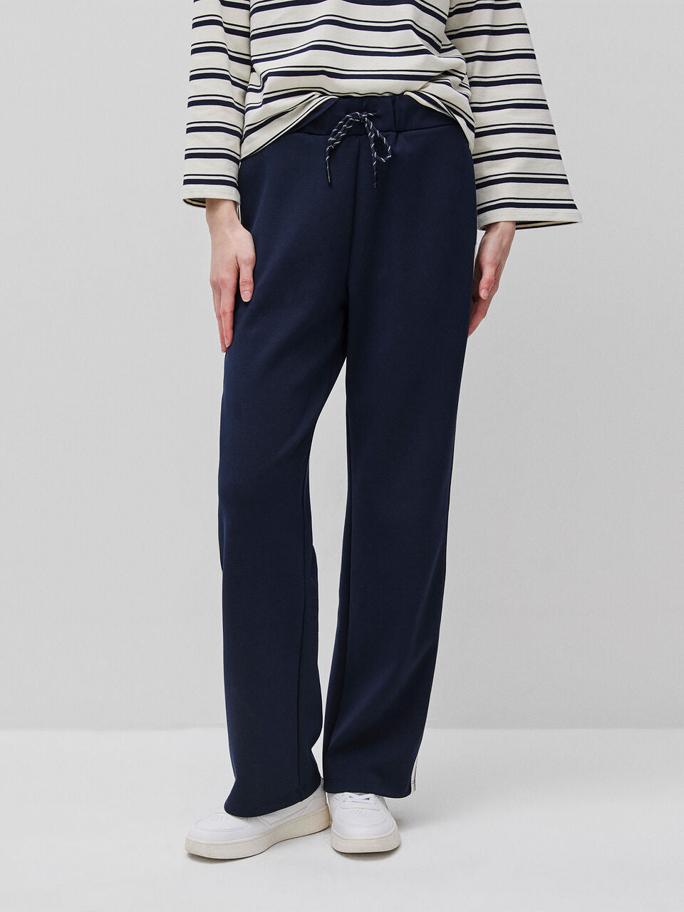 TROUSERS WITH STRIPED SIDE BANDS