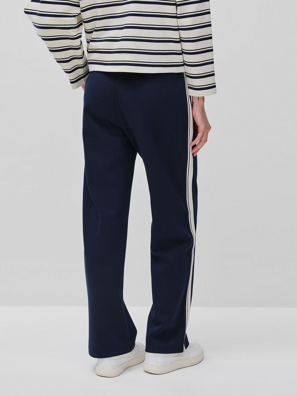 TROUSERS WITH STRIPED SIDE BANDS