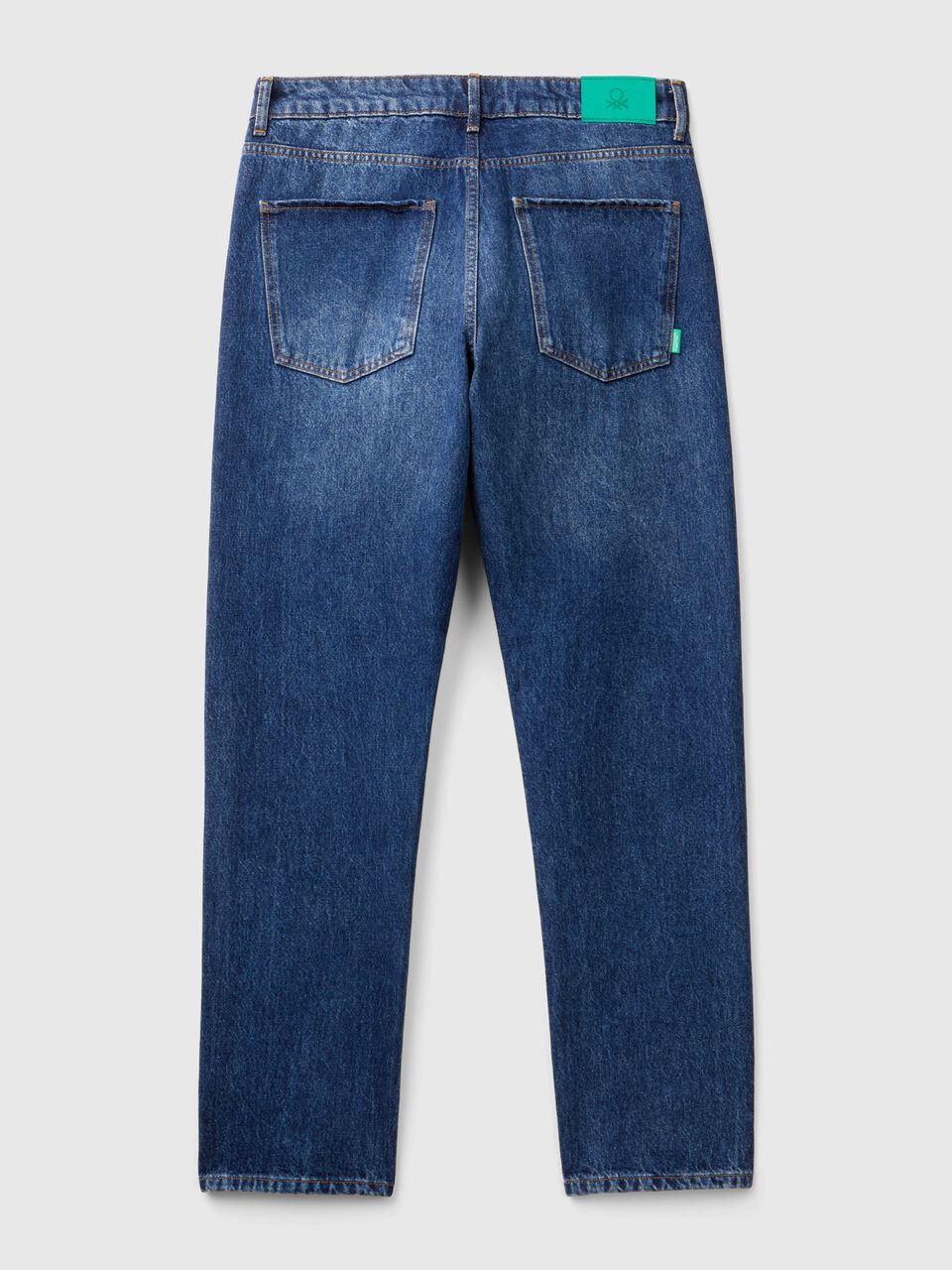 STRAIGHT LEG JEANS