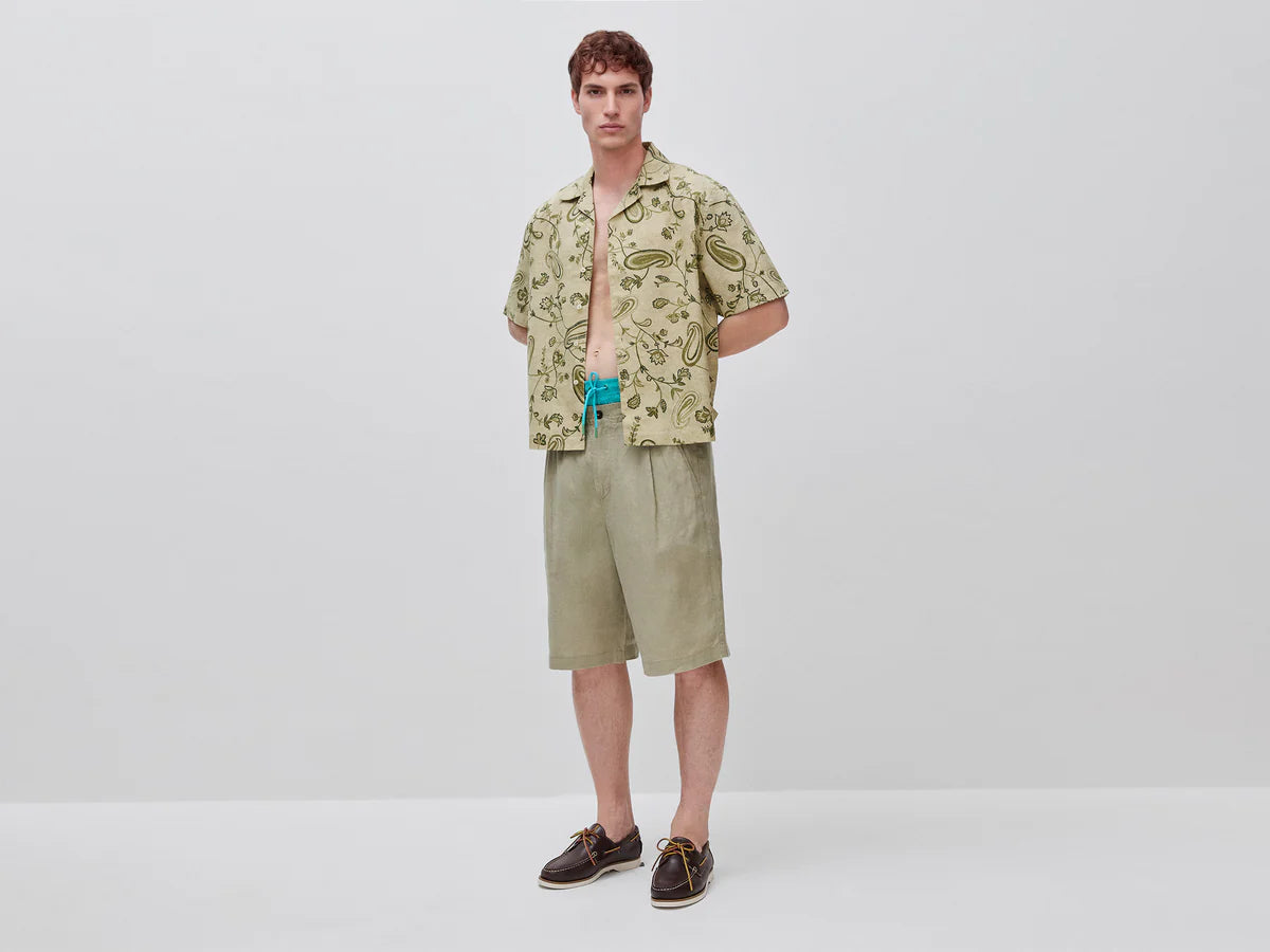 PURE LINEN BERMUDA SHORTS