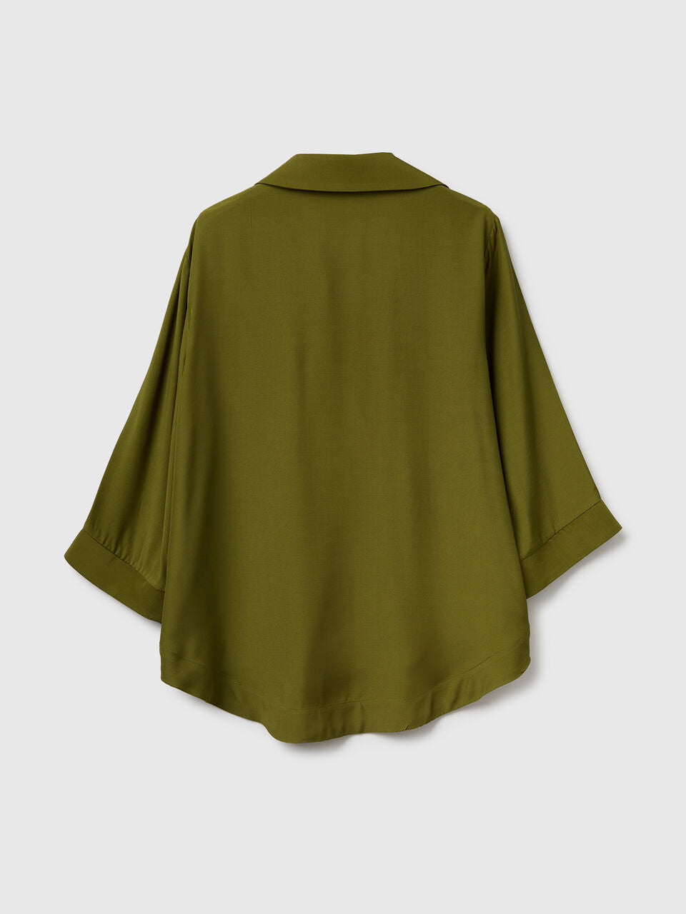 WIDE BLOUSE IN 100% VISCOSE