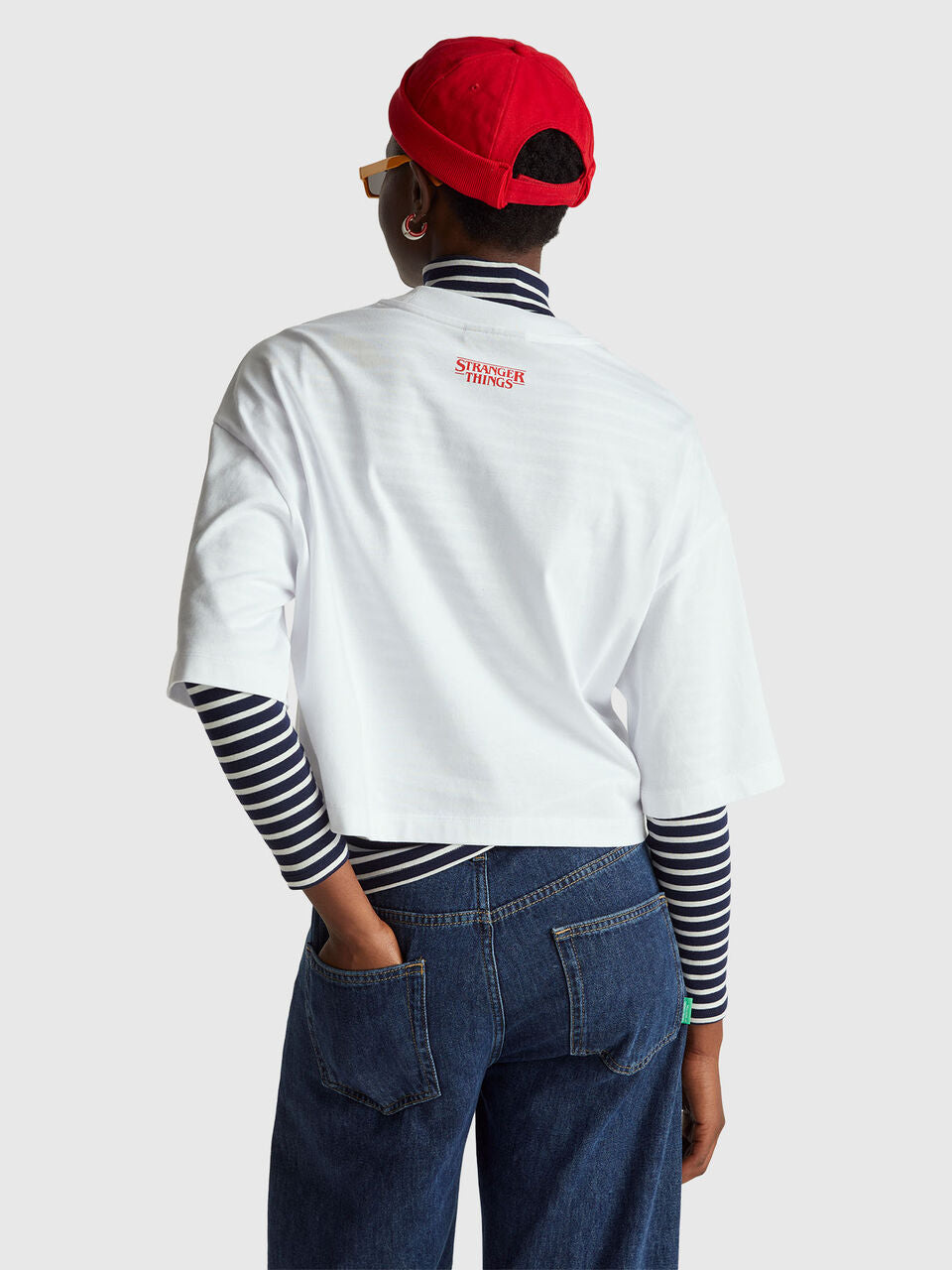 T-SHIRT WITH STRANGER THINGS PRINT